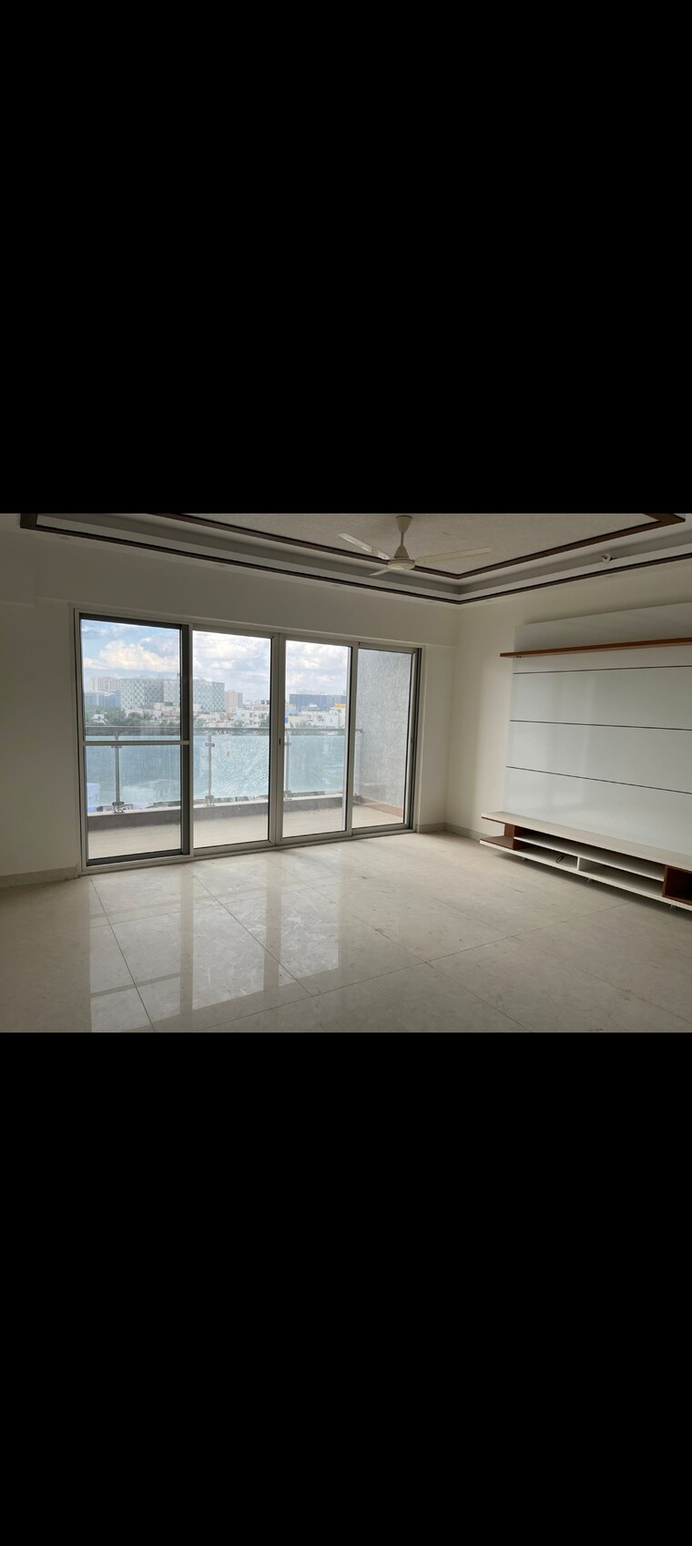 Room, snn-clermont 4 Bedroom 3124 Sq.Ft. Apartment In Hebbal Bangalore 9372550