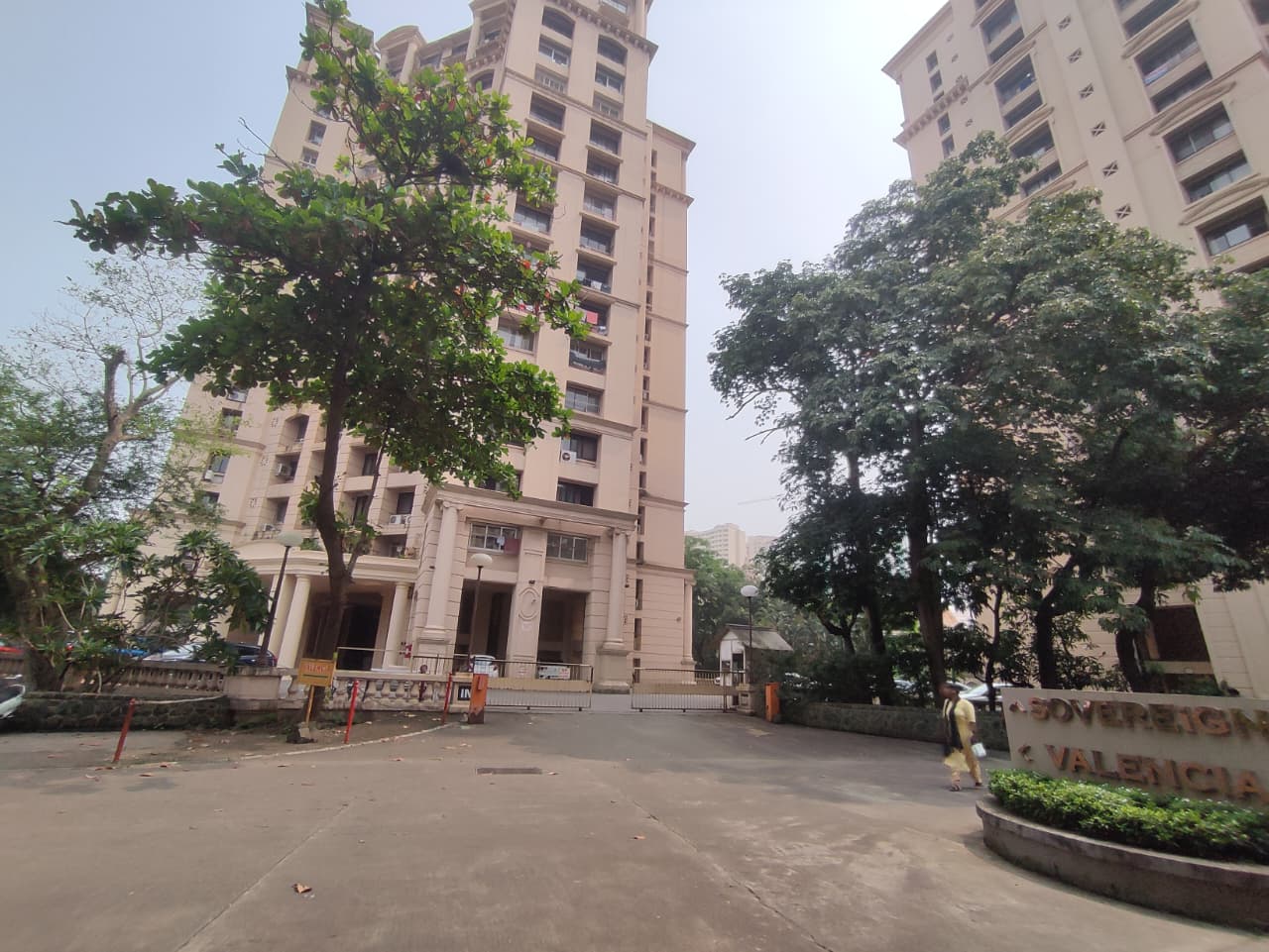 3 BHK + Pooja Room Apartment For Sale in Hiranandani Sovereign