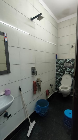 Bathroom in 1 BHK Builder Floor at Rohini Sector 25 – for Sale