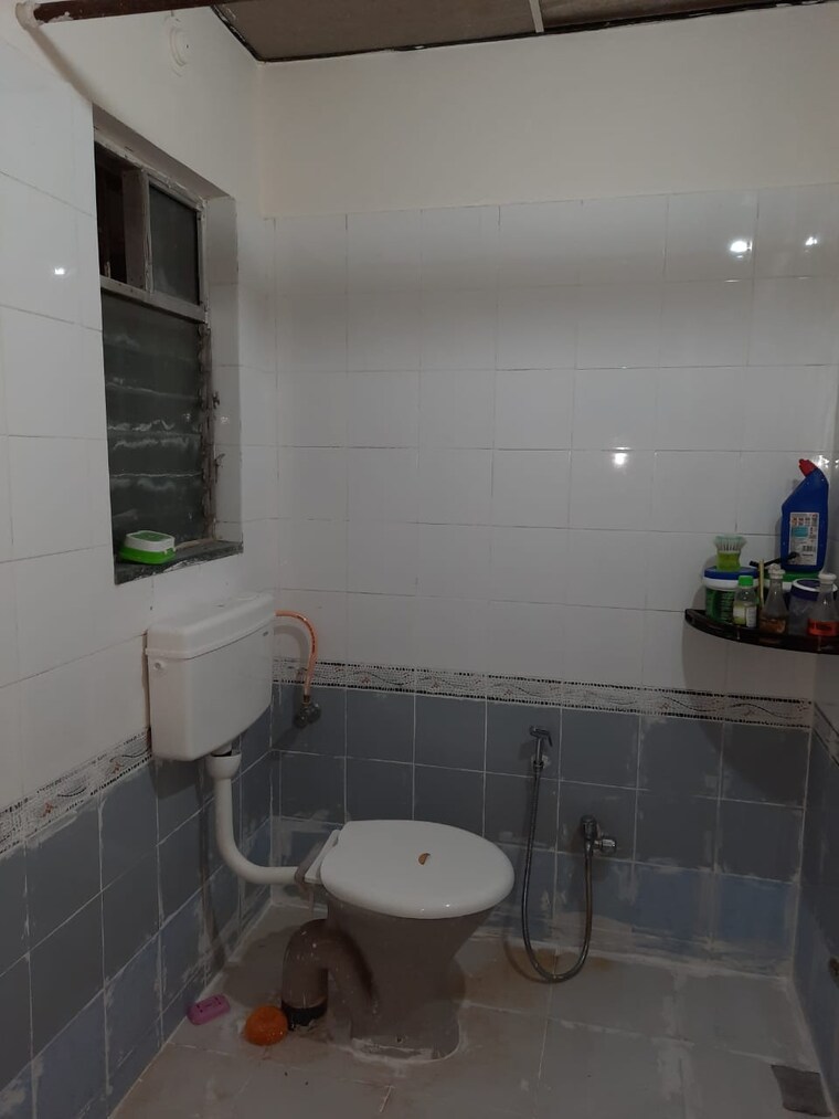 Bathroom, bhujbal-township 2 Bedroom 699 Sq.Ft. Apartment In Kothrud Pune 9372614