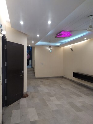 2 BHK Builder Floor For Rent in Chittaranjan Park