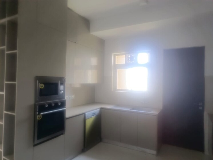 Room, one-hiranandani-park 4 Bedroom 2289 Sq.Ft. Apartment In Ghodbunder Road Thane 9372973