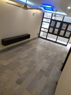 Living Room in 2 BHK Builder Floor at Chittaranjan Park – for Rent