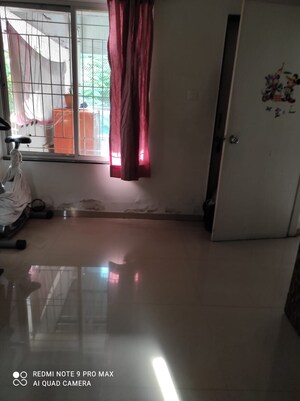 Room in 3 BHK Apartment at Rahul New Ajantha Avenue, Kothrud – for Sale