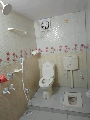 Bathroom in 3 BHK Builder Floor at Karol Bagh – for Rent
