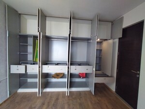 Room in 2.5 BHK Apartment at Incor Carmel Heights, Whitefield – for Rent