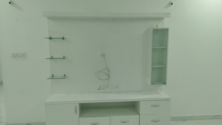 undefined, basaveshwara nagar 4 Bedroom 2800 Sq.Ft. Independent House In Basaveshwara Nagar Bangalore 9373052