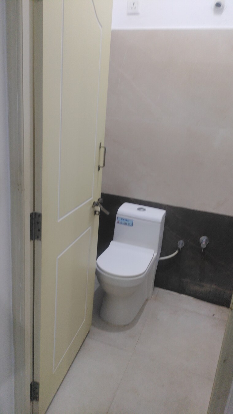 undefined, basaveshwara nagar 4 Bedroom 2800 Sq.Ft. Independent House In Basaveshwara Nagar Bangalore 9373052