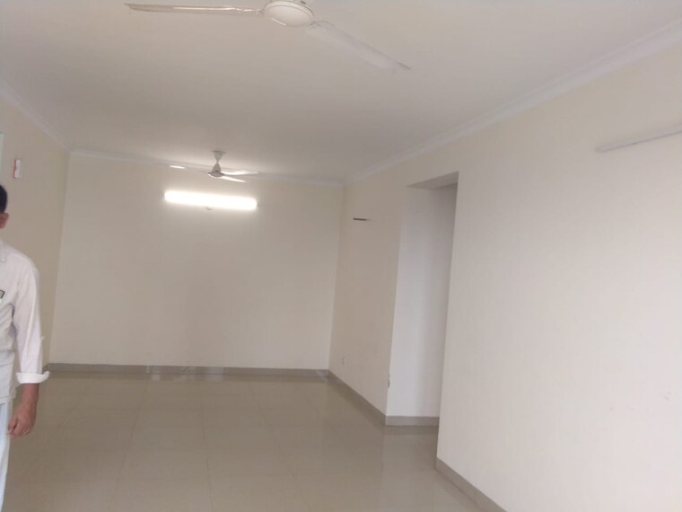 Other, umang-monsoon-breeze-phase-i 4 Bedroom 2220 Sq.Ft. Apartment In Sector 78 Gurgaon 9373058