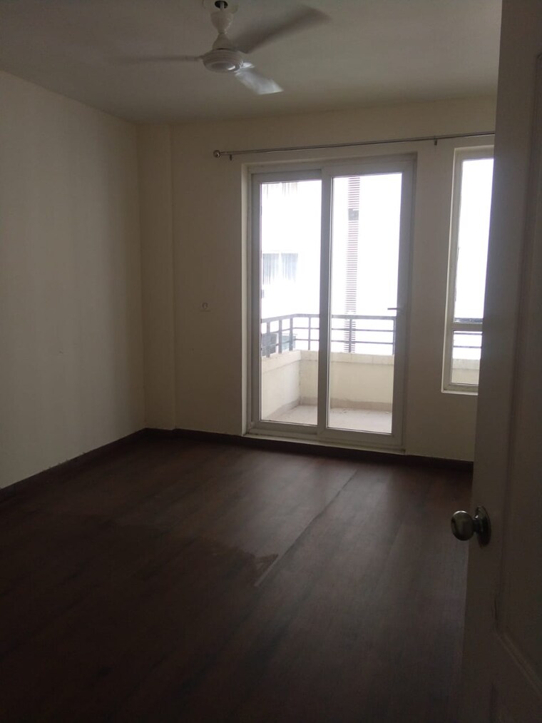 Room, umang-monsoon-breeze-phase-i 4 Bedroom 2220 Sq.Ft. Apartment In Sector 78 Gurgaon 9373058