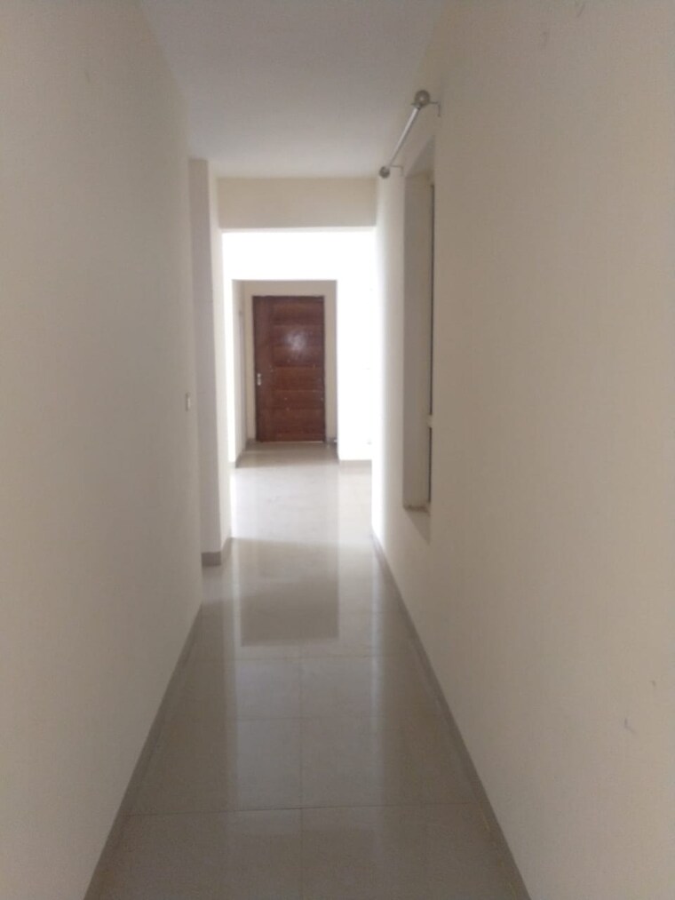 Other, umang-monsoon-breeze-phase-i 4 Bedroom 2220 Sq.Ft. Apartment In Sector 78 Gurgaon 9373058