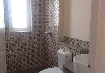 Bathroom in 4 BHK Apartment at Umang Monsoon Breeze Phase I, Sector 78 – for Sale