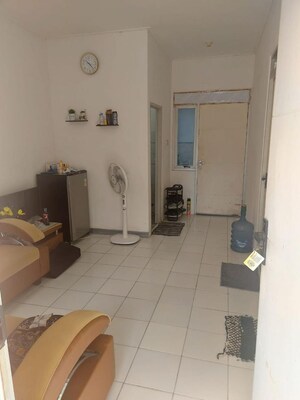 Bathroom in 3 BHK Builder Floor at Karol Bagh – for Rent