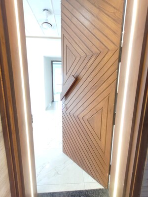 Furnished Amenities in 3 BHK Apartment at Sector 6 Dwarka – for Rent