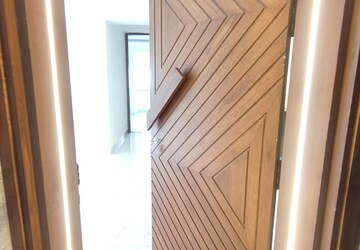 Furnished Amenities in 3 BHK Apartment at Sector 6 Dwarka – for Rent