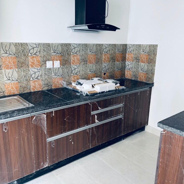 Kitchen, hero-homes-gurgaon 2 Bedroom 683 Sq.Ft. Apartment In Sector 104 Gurgaon 9373301