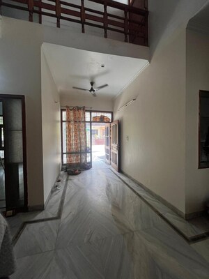 4 BHK Independent House – Nearby View at Sector 21 - for Rent