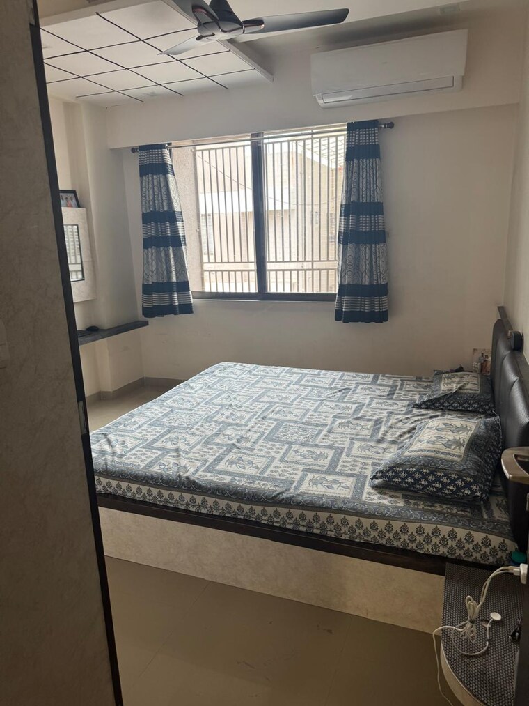 Bedroom, science city 3 Bedroom 400 Sq.Yd. Penthouse In Science City Ahmedabad 9373289