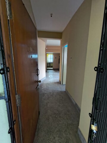 Building Lobby in 2 BHK Builder Floor at Sakher Bazar – for Sale