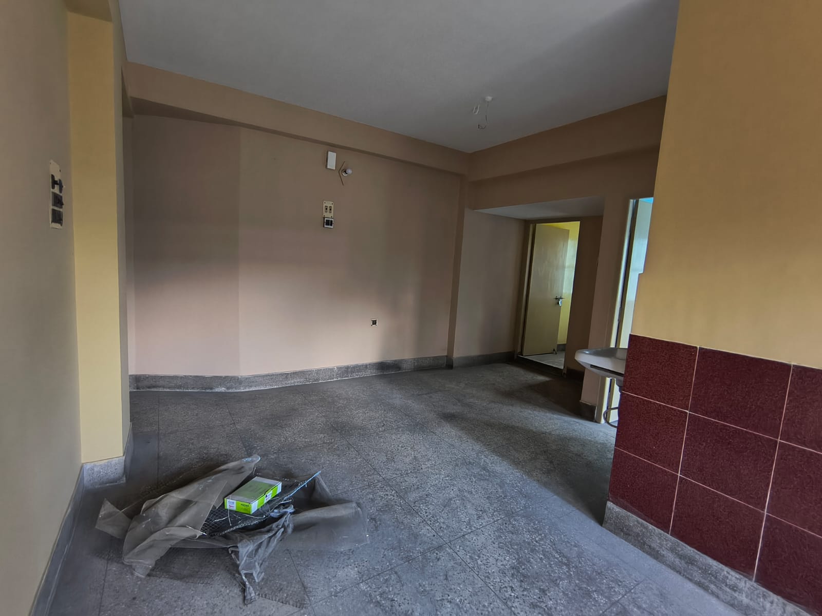 2 BHK Builder Floor For Sale in Sakher Bazar