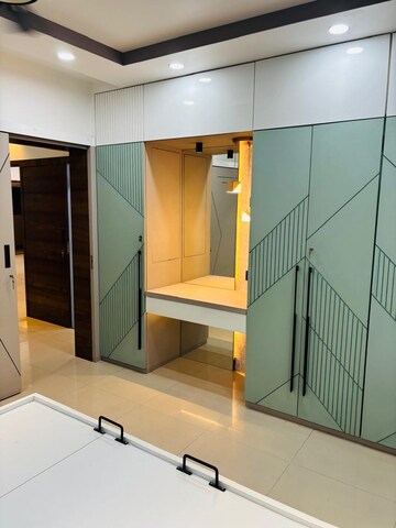 Team Area in 3 BHK Apartment at B.U.Bhandari Everglade, Kharadi – for Rent