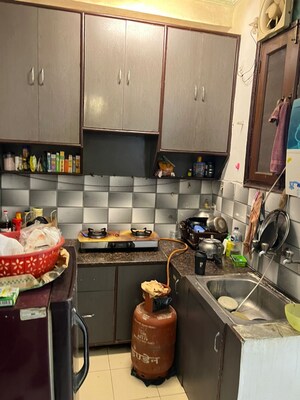 Master Bedroom in 1 BHK Builder Floor at Niti Khand ii – for Rent