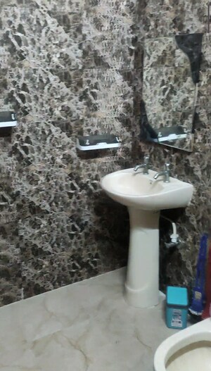 Bathroom in 2 BHK Builder Floor at Ashoka Enclave 3, Sector 35 – for Rent