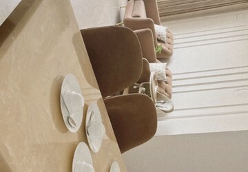 Furnished Amenities in 3 BHK Builder Floor at Sector 22 – for Rent