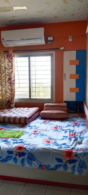 Bedroom in 1 BHK Apartment at Omkar Park Dhankawadi, Dhankawadi – for Rent