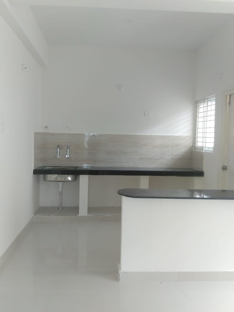 Kitchen, banjara hills 3 Bedroom 2608 Sq.Ft. Apartment In Banjara Hills Hyderabad 9373350