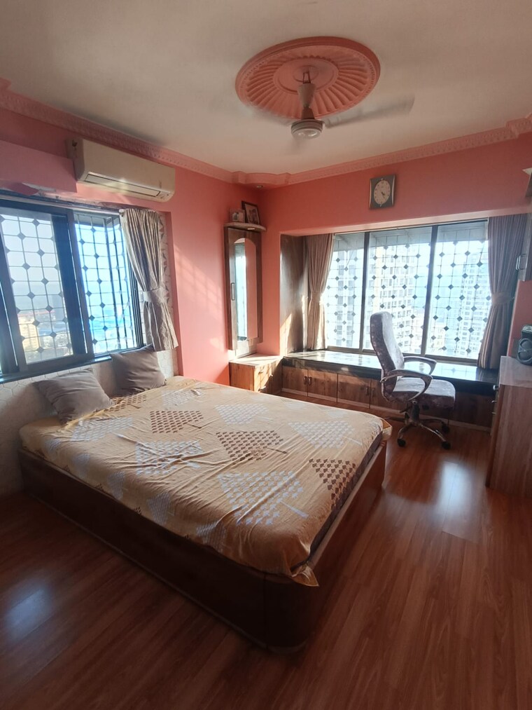 Bedroom, upper-east-97 3 Bedroom 1191 Sq.Ft. Apartment In Malad East Mumbai 9373511