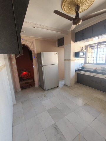 Parking in 3 BHK Apartment at Upper East 97, Malad East – for Rent