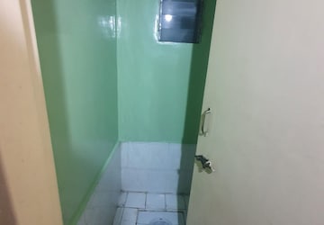 Bathroom in 1 BHK Apartment at Rahul Apartments Erandwane, Erandwane – for Rent