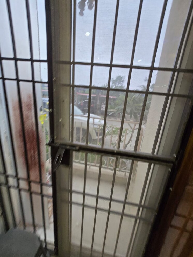 Balcony, wave-dream-homes 2 Bedroom 806 Sq.Ft. Apartment In Wave City Ghaziabad 9373532