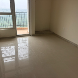 Room in 2 BHK Apartment at Supertech Golf Country Suites, Supertech Golf Country – for Sale