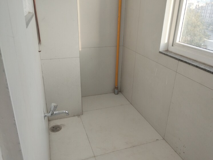 Bathroom, jayabheri-the-nirvana 3 Bedroom 2225 Sq.Ft. Apartment In Gopanpally Hyderabad 9373592