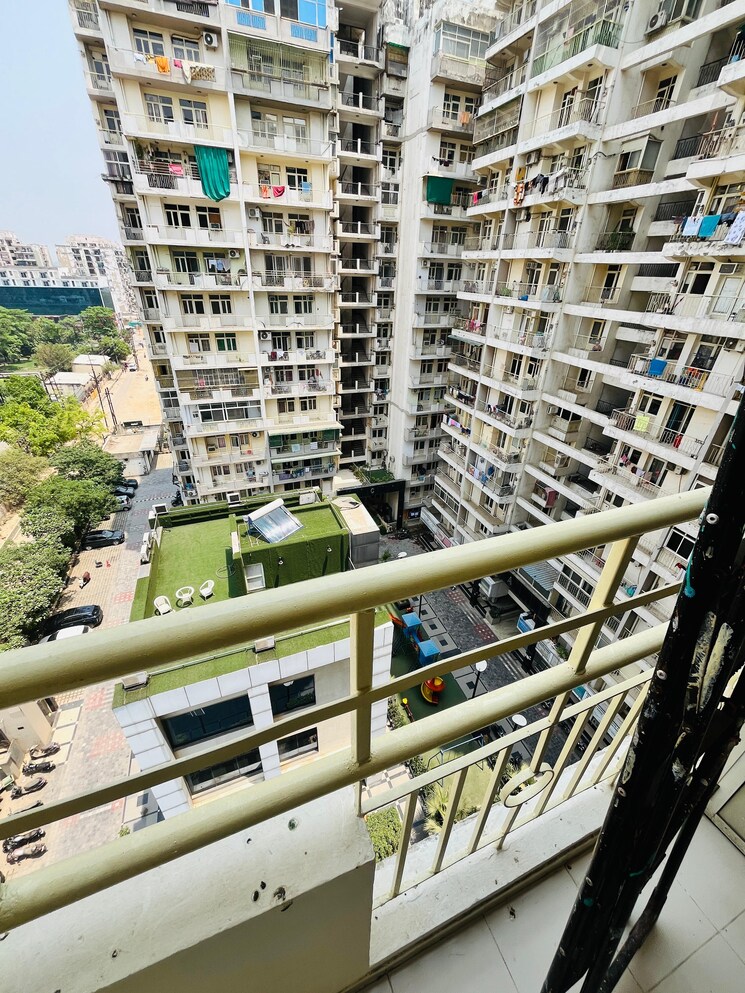 Balcony, kw-srishti 2 Bedroom 985 Sq.Ft. Apartment In Raj Nagar Extension Ghaziabad 9373588