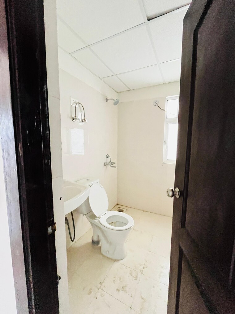 Bathroom, vvip-nest 1 Bedroom 670 Sq.Ft. Apartment In Raj Nagar Extension Ghaziabad 9373670