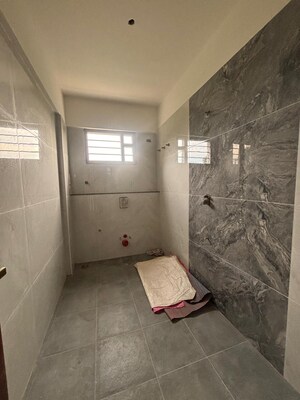 Bathroom in 3 BHK Builder Floor at Jp Nagar Phase 8 – for Sale