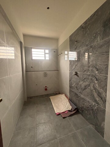 Bathroom in 3 BHK Builder Floor at Jp Nagar Phase 8 – for Sale