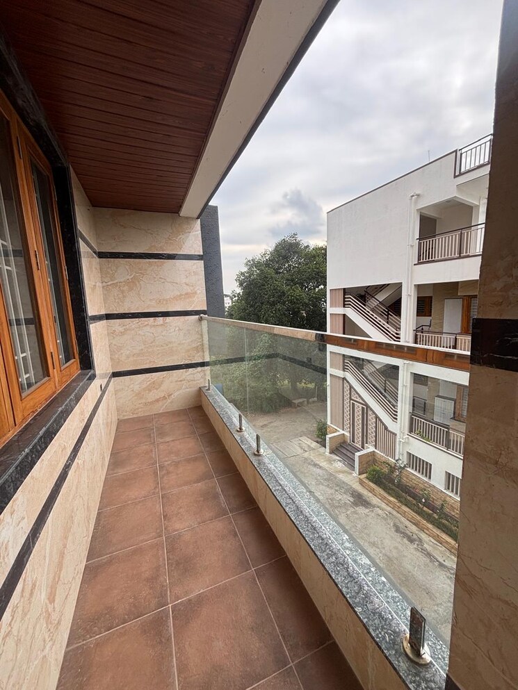 Balcony, jp nagar phase 8 3 Bedroom 2400 Sq.Ft. Builder Floor In Jp Nagar Phase 8 Bangalore 9373673