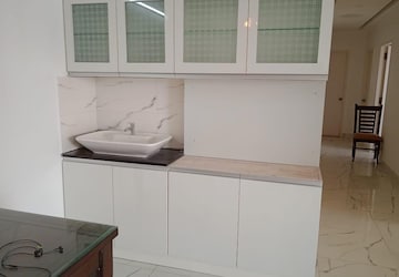 Bathroom in 3 BHK Apartment at Prestige Finsbury Park Regent, Bagaluru – for Rent