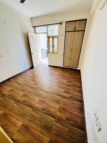 Room in 2 BHK Apartment at Gulmohur Garden, Raj Nagar Extension – for Sale