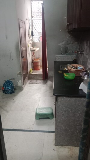 1 RK Builder Floor For Rent in Saket