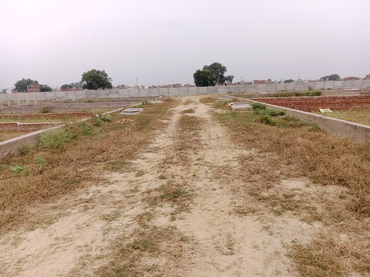undefined, dhanauli  111 Sq.Yd. Plot In Dhanauli Agra 9373832