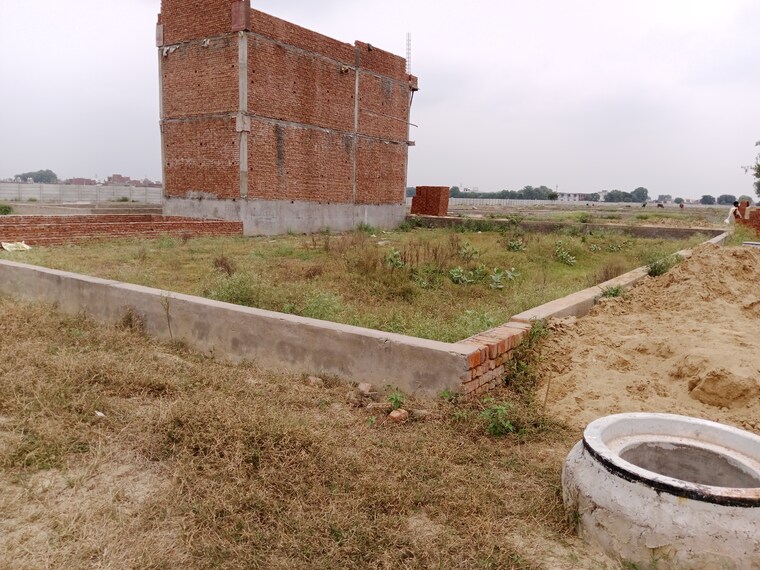 undefined, dhanauli  111 Sq.Yd. Plot In Dhanauli Agra 9373832