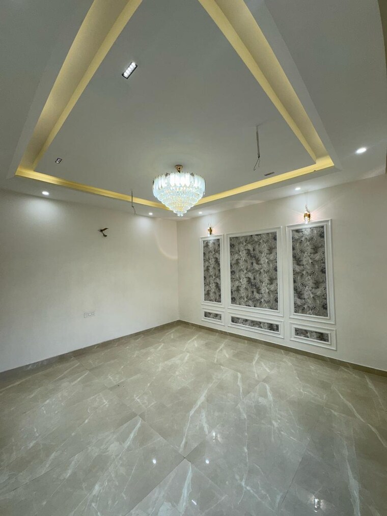 Room, sector 125 4 Bedroom 1700 Sq.Ft. Independent House In Sector 125 Mohali 9373782