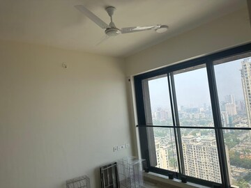 Room in 2 BHK Apartment at Dosti Eastern Bay, Wadala – for Rent