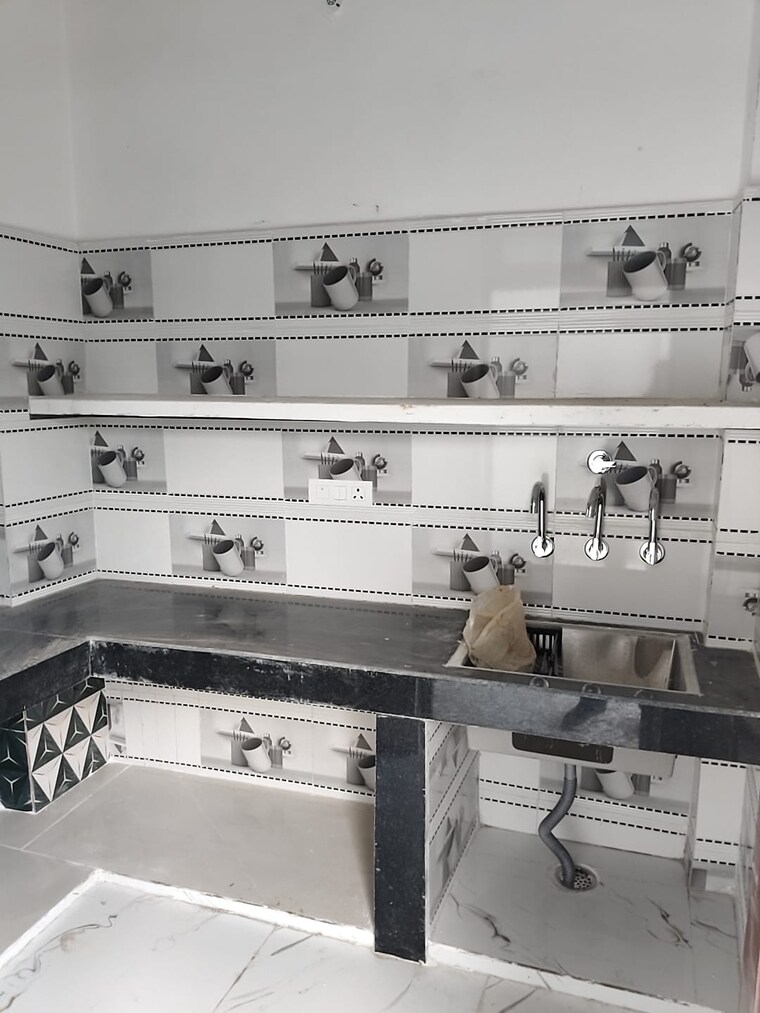 Kitchen, indira nagar 3 Bedroom 2100 Sq.Ft. Villa In Indira Nagar Lucknow 9373813