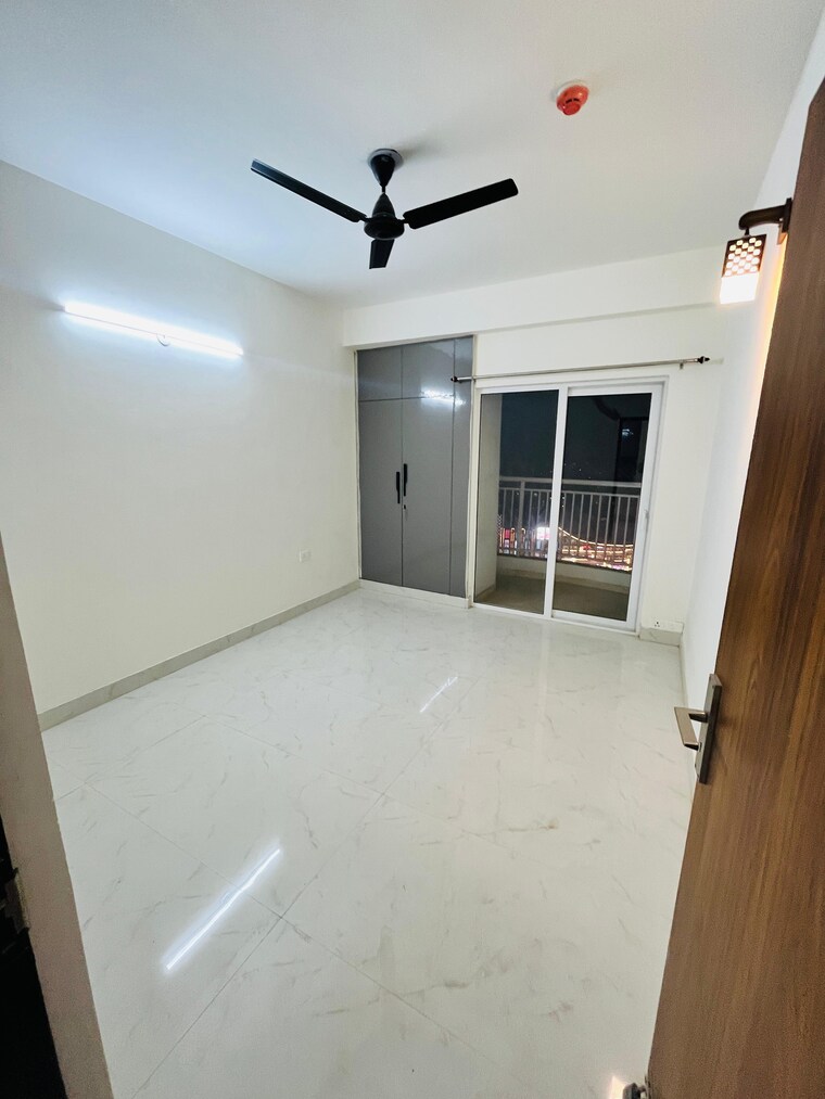 Room, vvip-mangal 4 Bedroom 2560 Sq.Ft. Apartment In Raj Nagar Extension Ghaziabad 9373826